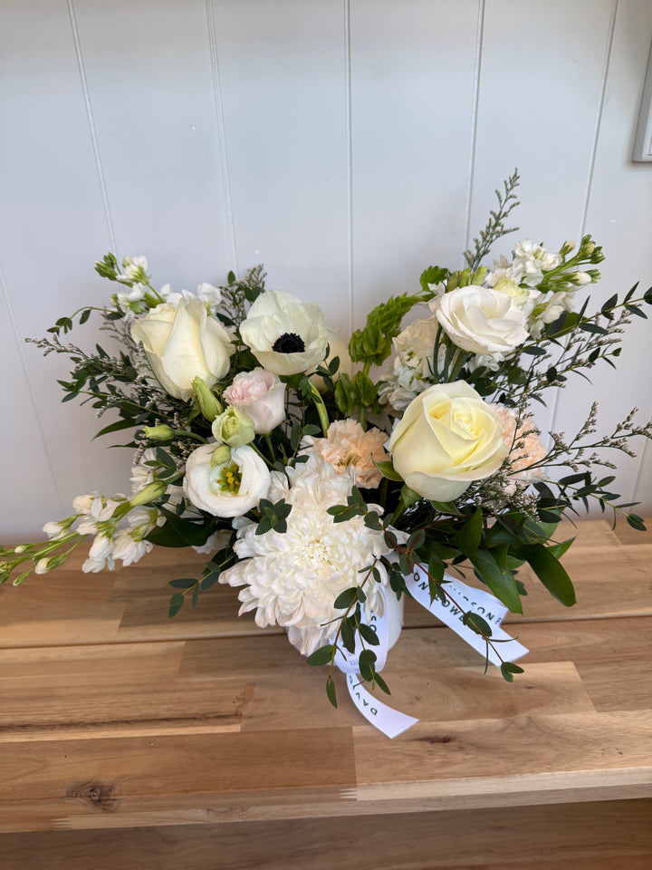 Small Vase Arrangement